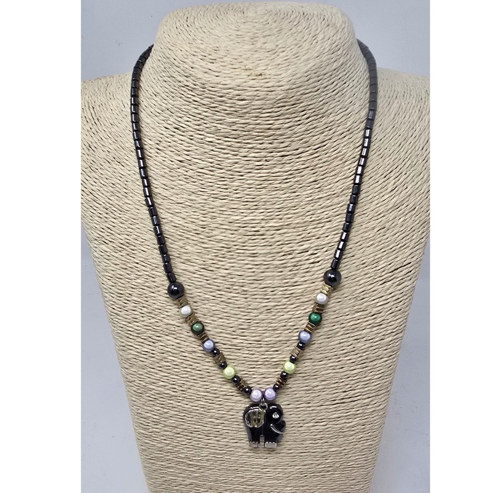 Vintage Y2K Hematite necklace women OS gray Elephant pendant boho beaded